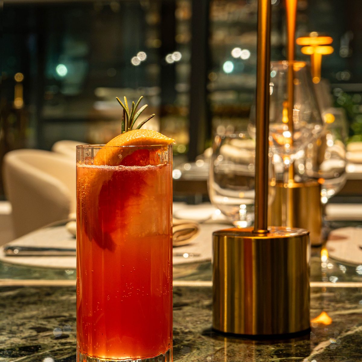 Коктейл в Armani/Caffè Бургас